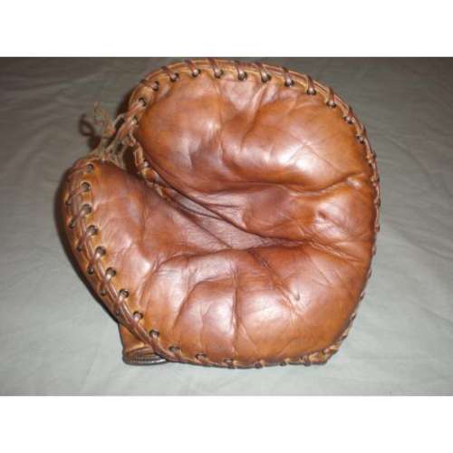 D&M Decker Patent Basemitt Front
